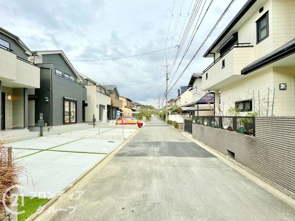京都市西京区大原野上里鳥見町　新築一戸建て　２期　１号棟