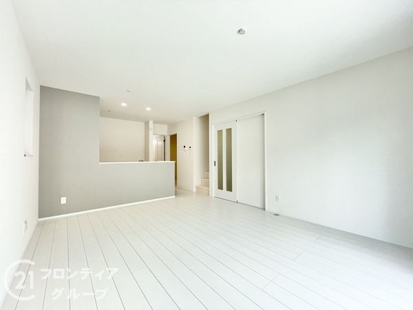 京都市西京区大原野上里鳥見町　新築一戸建て　２期　１号棟