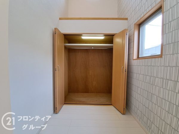 京都市伏見区桃山紅雪町の中古一戸建て