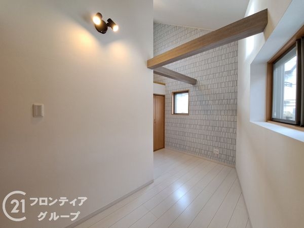京都市伏見区桃山紅雪町の中古一戸建て