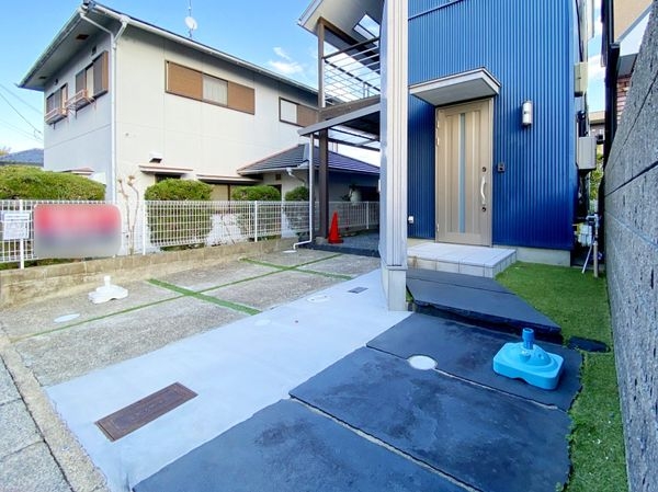 京都市伏見区桃山紅雪町の中古一戸建て