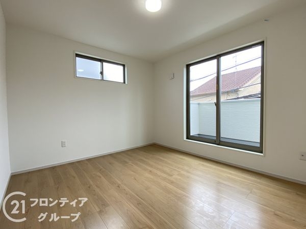 宇治市五ケ庄福角　新築一戸建て