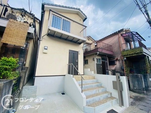 京都市伏見区桃山毛利長門西町　中古一戸建て