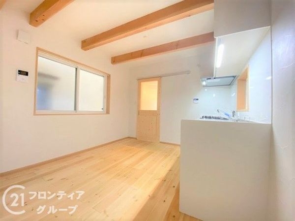 京都市伏見区桃山毛利長門西町の中古一戸建て