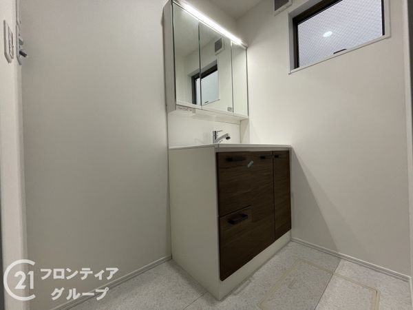 宇治市大久保町南ノ口　新築一戸建て　２号棟