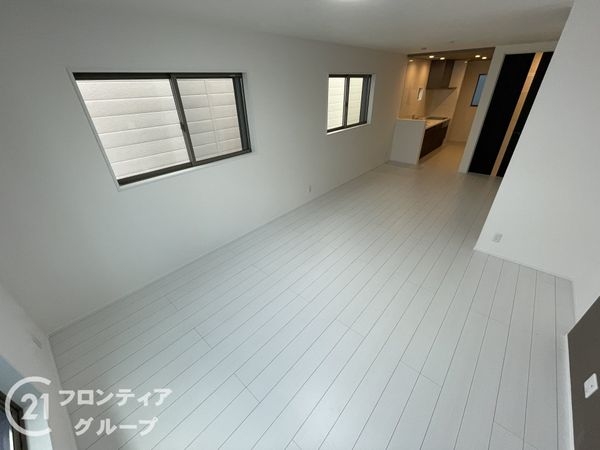 宇治市大久保町南ノ口　新築一戸建て　２号棟