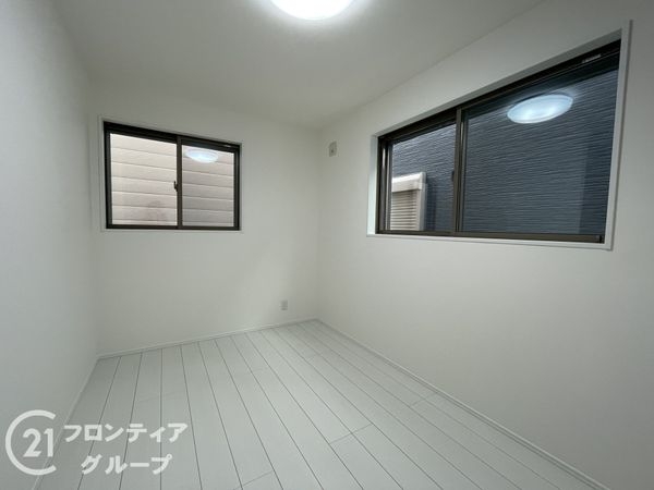 宇治市大久保町南ノ口　新築一戸建て　２号棟