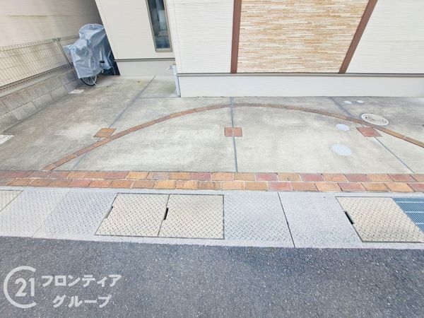 長岡京市勝竜寺二ノ坪の中古一戸建て