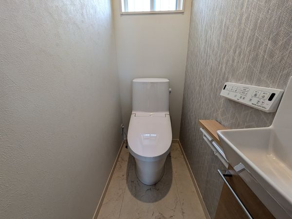 大津市下阪本2丁目 新築一戸建て 2期 7号棟(トイレ)