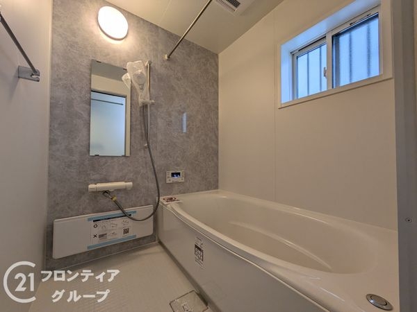 大津市月輪３丁目　新築一戸建て　２期　２号棟