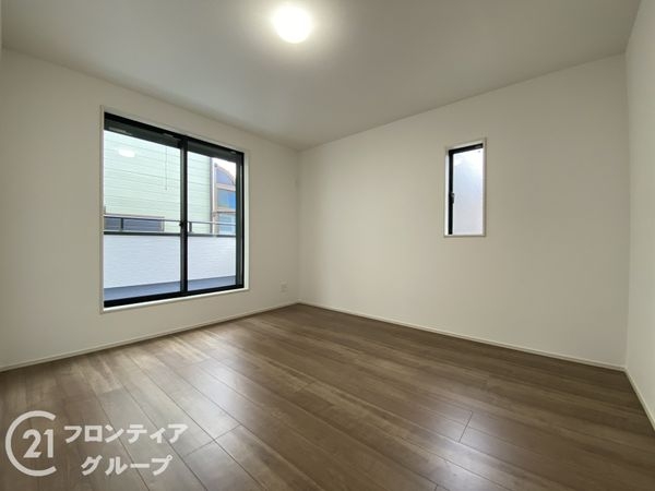 宇治市五ケ庄日皆田　新築一戸建て　全１区画