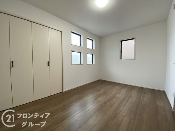 宇治市五ケ庄日皆田　新築一戸建て　全１区画