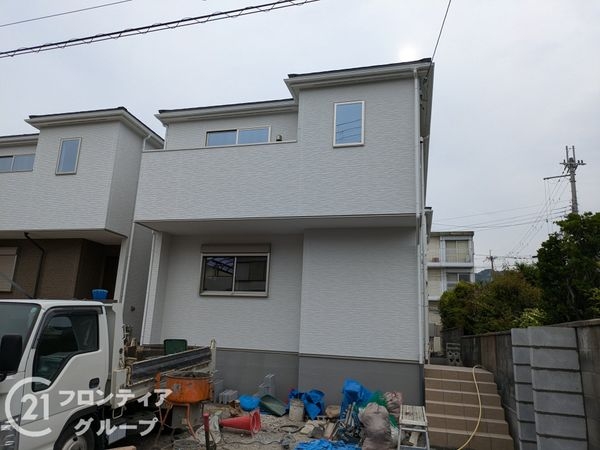 大津市桜野町１丁目　新築一戸建て　２号地