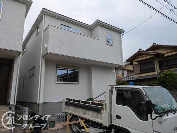 大津市桜野町１丁目　新築一戸建て　２号地