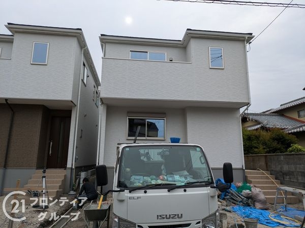 大津市桜野町１丁目　新築一戸建て　２号地