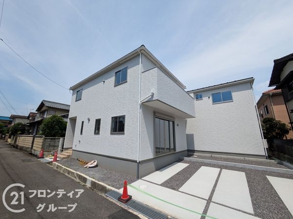 大津市桜野町１丁目　新築一戸建て　１号地