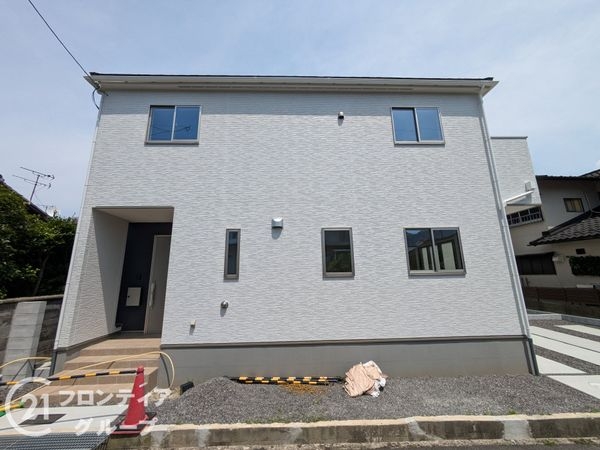 大津市桜野町１丁目　新築一戸建て　１号地