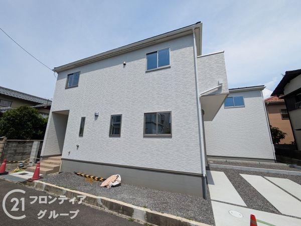 大津市桜野町１丁目　新築一戸建て　１号地