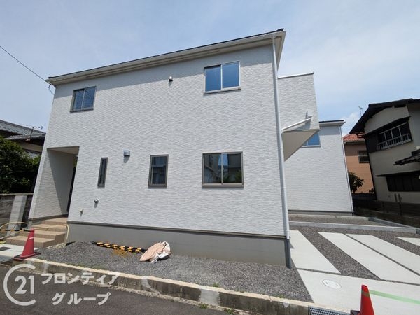大津市桜野町１丁目　新築一戸建て　１号地