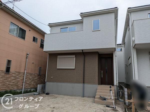 大津市桜野町１丁目　新築一戸建て　３号地