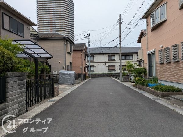 大津市桜野町１丁目　新築一戸建て　３号地