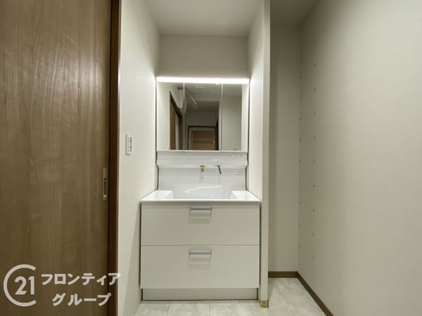 京都市南区久世中久世町3丁目　新築一戸建て