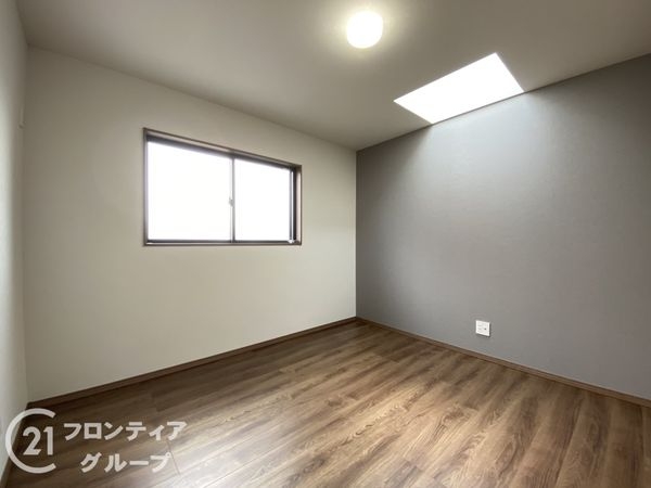 京都市南区久世中久世町3丁目　新築一戸建て