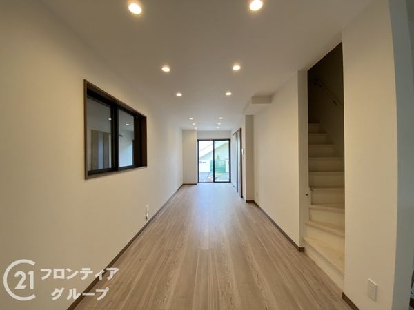 京都市南区久世大薮町　新築一戸建て