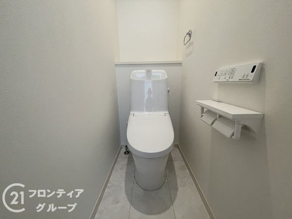 宇治市神明宮東　新築一戸建て　１号棟