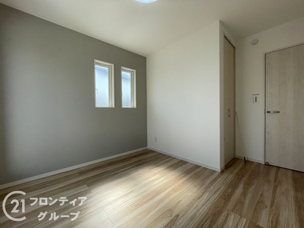 宇治市神明宮東　新築一戸建て　１号棟