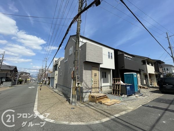 宇治市神明宮東　新築一戸建て　１号棟