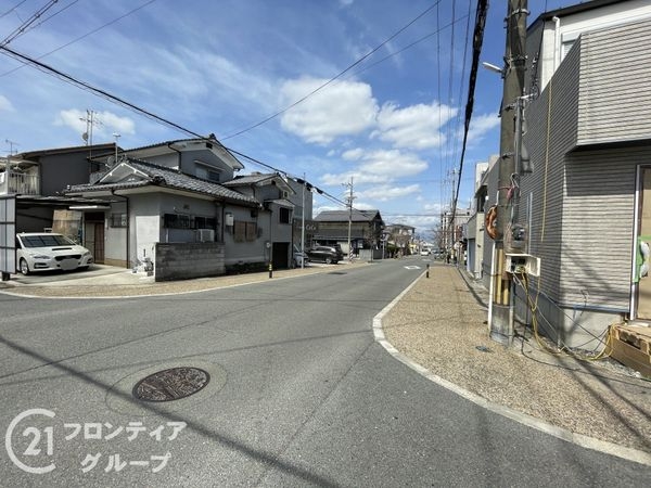 宇治市神明宮東　新築一戸建て　２号棟