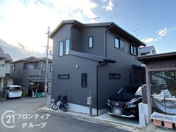 京都市伏見区深草大亀谷東寺町の中古一戸建て
