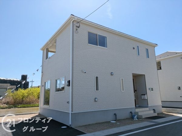 大津市雄琴５丁目　新築一戸建て　第２２　１期　４号棟