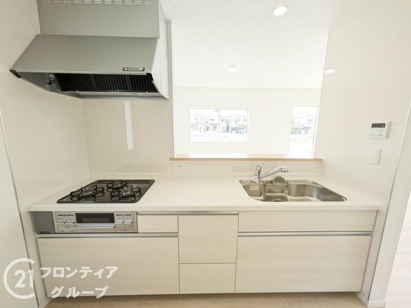大津市雄琴５丁目　新築一戸建て　第２２　１期　４号棟