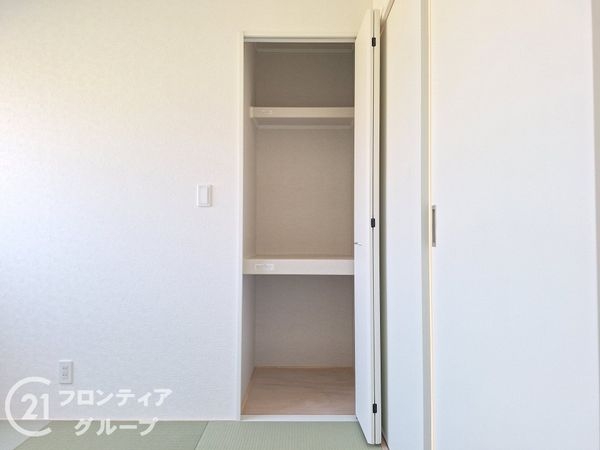大津市雄琴５丁目　新築一戸建て　第２２　１期　８号棟