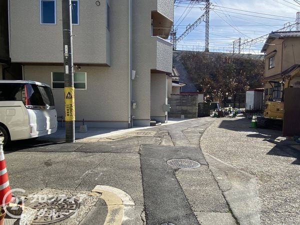 京都市山科区御陵久保町　新築一戸建て
