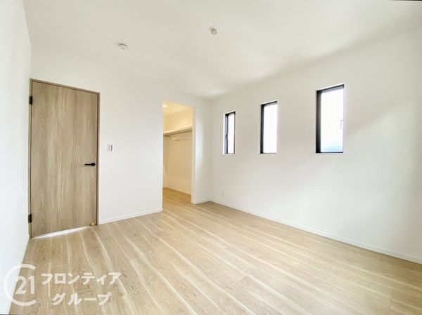 大津市見世２丁目　新築一戸建て