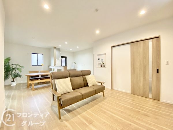 大津市見世２丁目　新築一戸建て