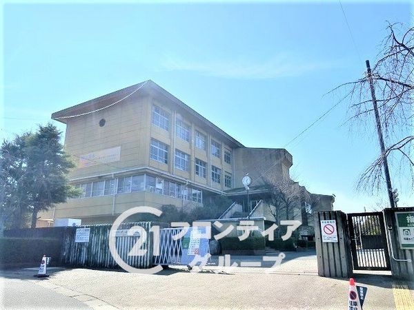 京田辺市大住大欠の土地(京田辺市立大住中学校)
