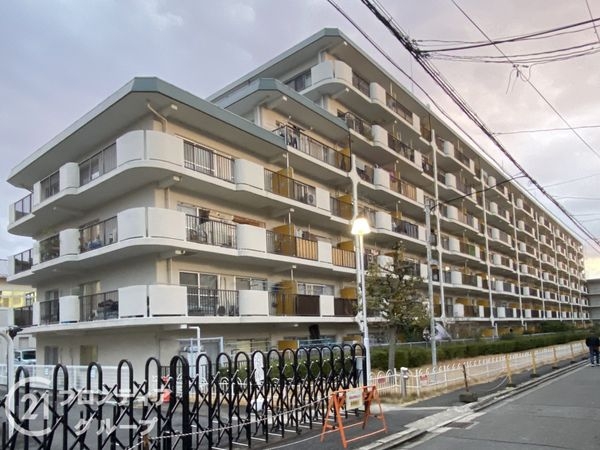 西ノ京スカイハイツＣ棟　中古マンション
