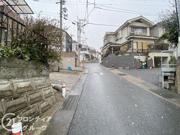 八幡市橋本糸ケ上　一戸建て