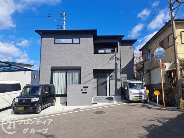 大津市国分１丁目　中古一戸建て