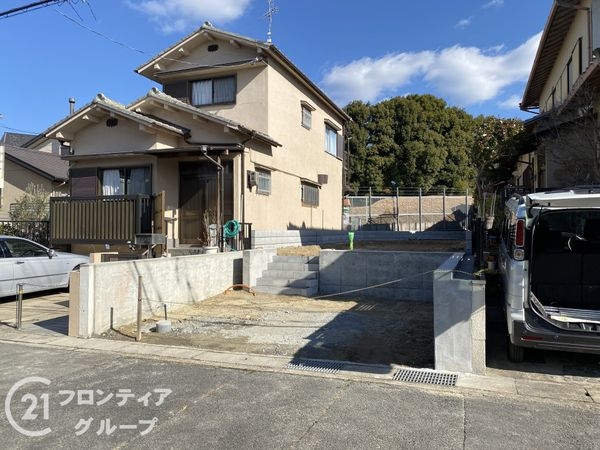 京都市伏見区深草大亀谷万帖敷町　新築一戸建て