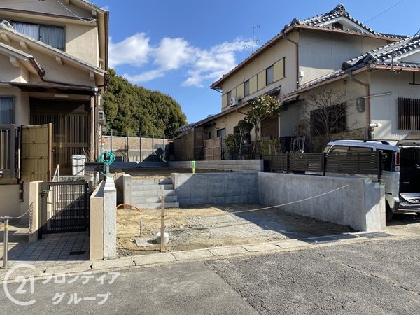 京都市伏見区深草大亀谷万帖敷町　新築一戸建て