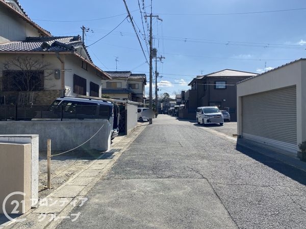 京都市伏見区深草大亀谷万帖敷町　新築一戸建て