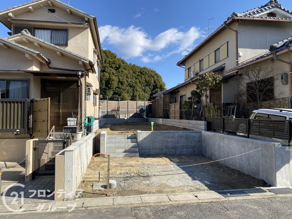 京都市伏見区深草大亀谷万帖敷町　新築一戸建て