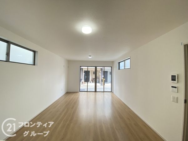 京都市伏見区向島中島町　新築一戸建て