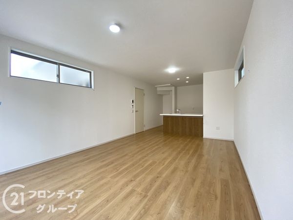 京都市伏見区向島中島町　新築一戸建て