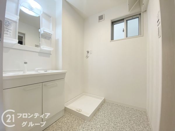 京都市伏見区深草墨染町　新築一戸建て